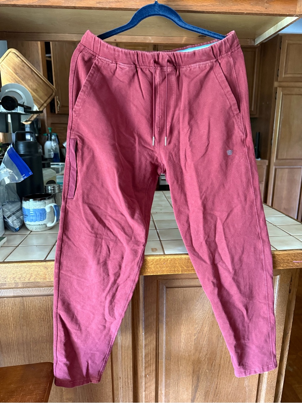 Mack Weldon Men's Drawstring Joggers in Deep Rose